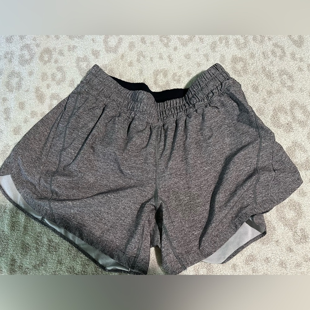 Lululemon track that shorts